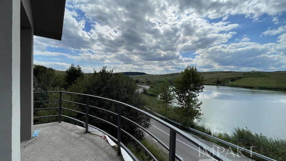 Casa individuala, dispusa trei nivele in Chinteni! - Poză 10