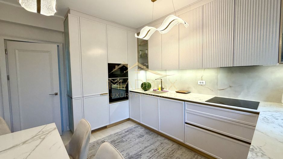 Vil de tip Duplex *P+1E+M* | 176 mp utili | mobilată complet | Chitila - Poză 19