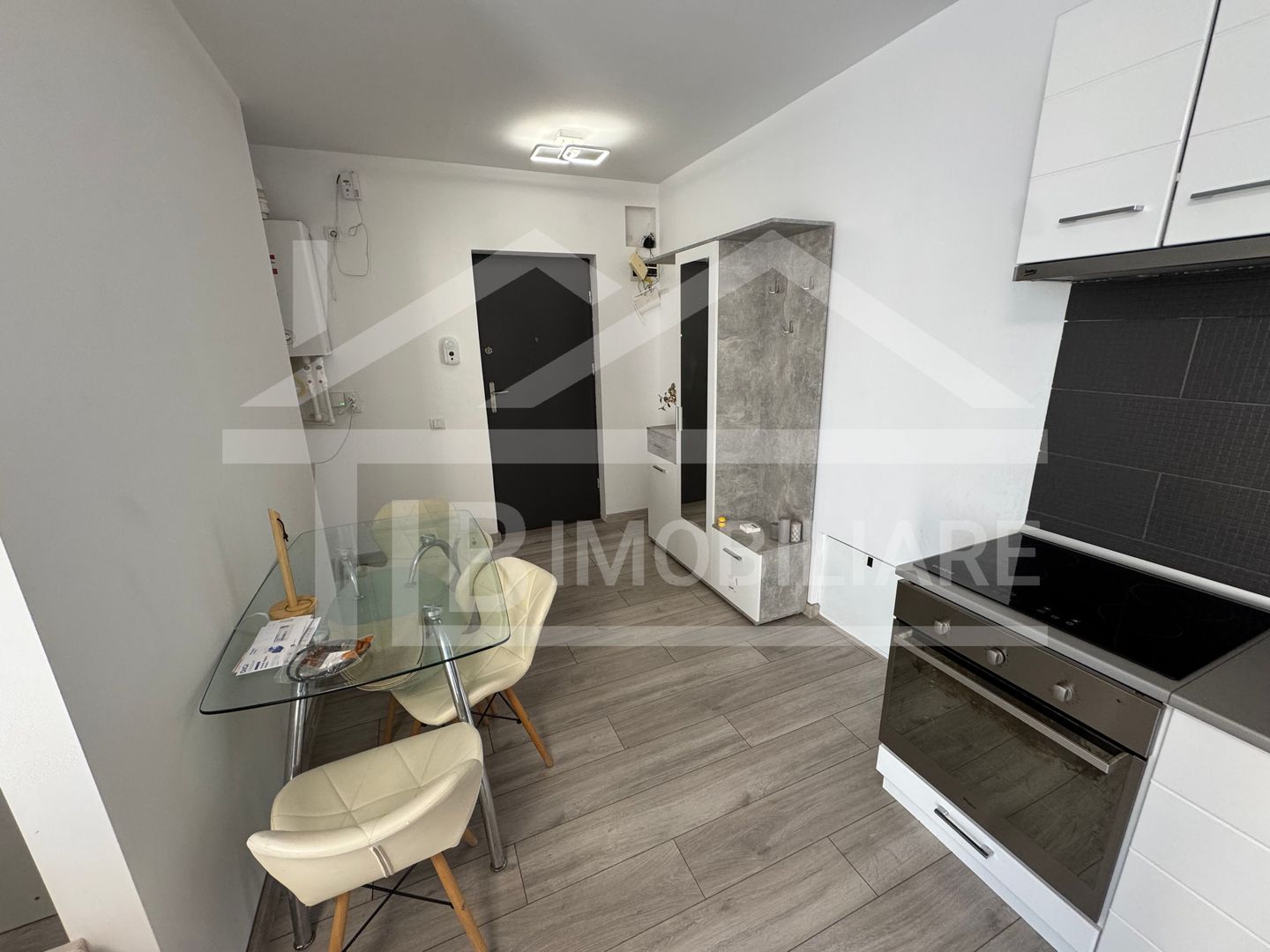 Apartament cu 2 camere, 56mp, Zona AMA Residence - Poză 8