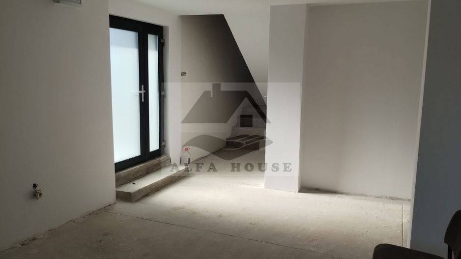 Casa individuala Sacele, 150 mp, 231 mp teren, renovata integral 2025 - Poză 10