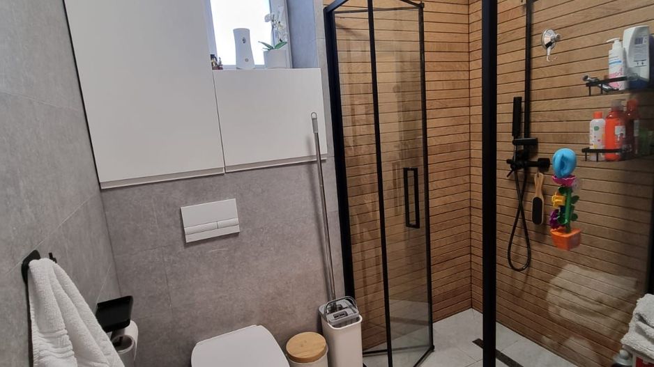 Apartament 3 camere de vanzare – Popesti-Leordeni - Poză 12