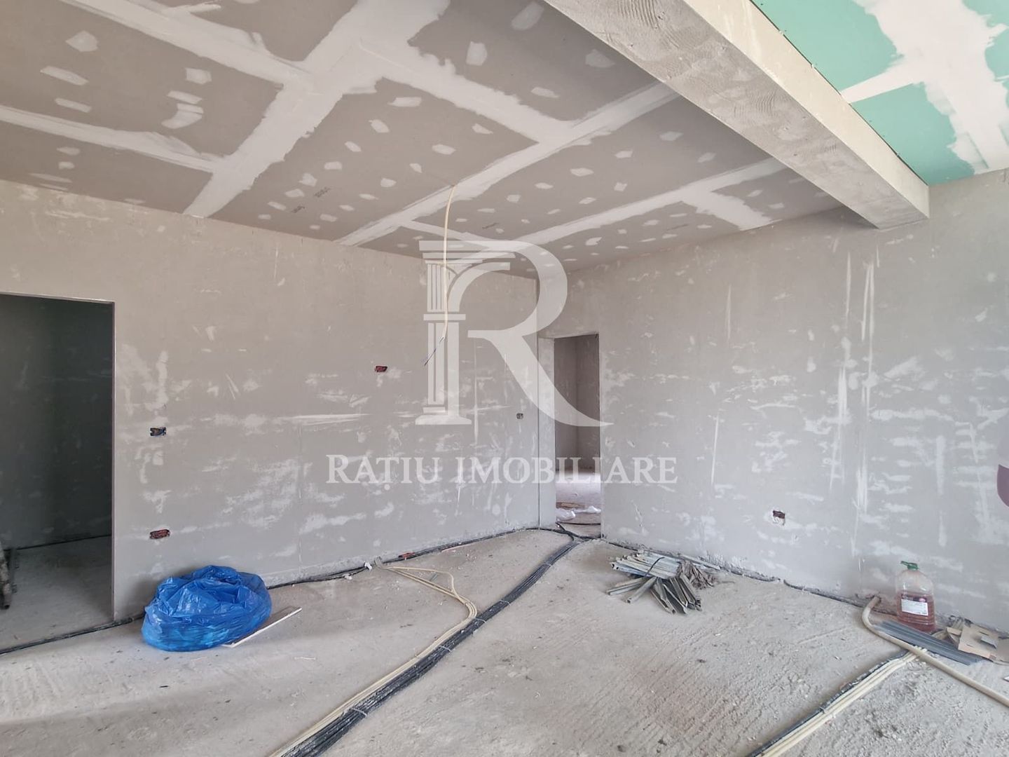 Casa de vanzare cu 4 camere | Osorhei | Bihor - Poză 3