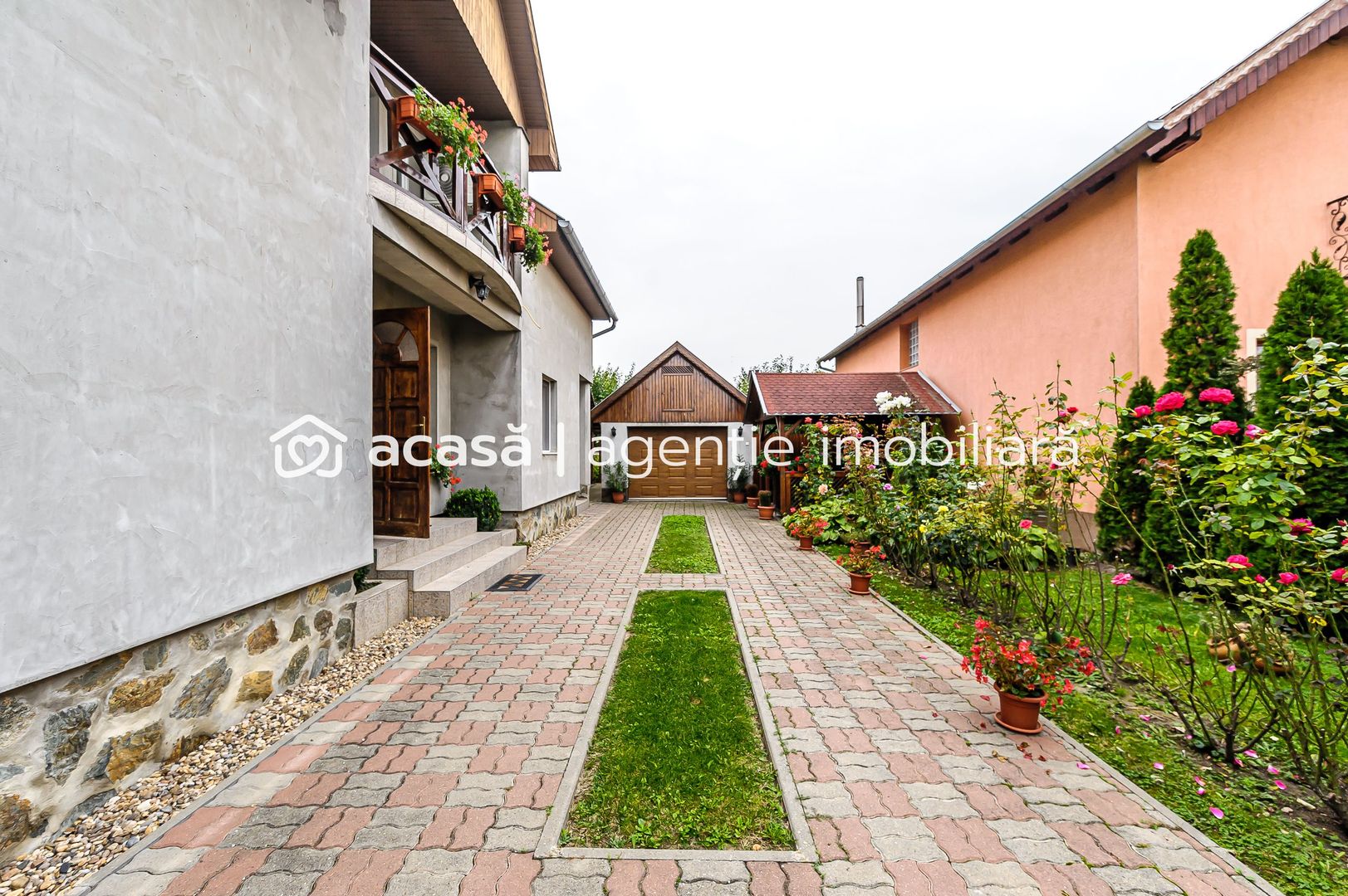 Casă cu 4 camere la cheie, nouă, în Nădlac * zona Centru - Poză 9