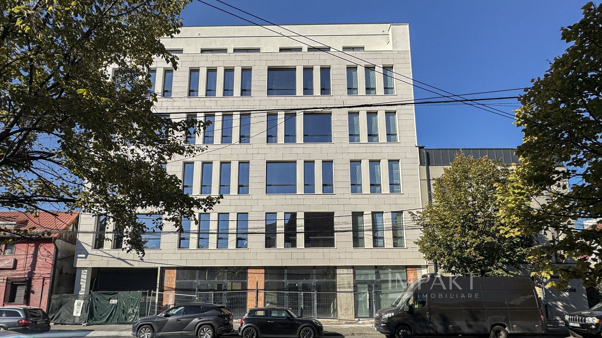 Imobil versatil cu functiuni mixte zona P-ta Mihai Viteazul - Poză 22