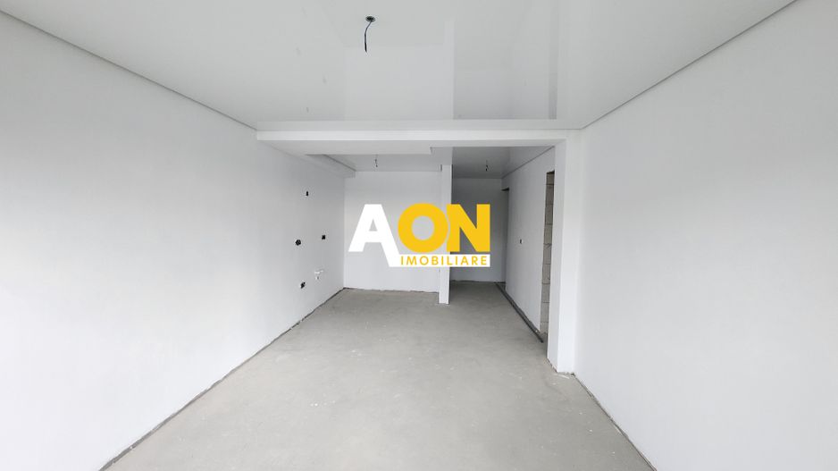 De vanzare apartament 3 camere, la vila, 130mp teren, Lac Chereteu - Poză 2