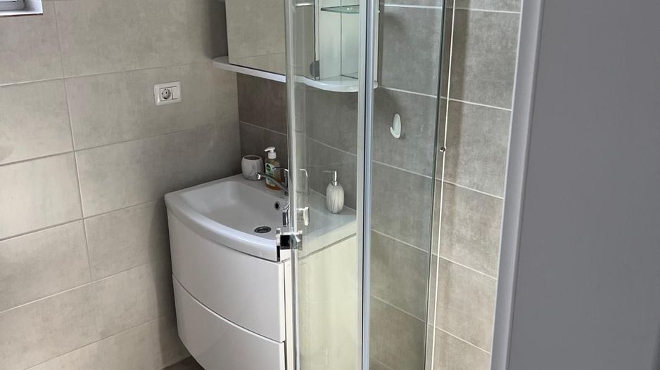 Duplex de închiriat în Dumbrăvița – 4 camere, 130 mp, teren 360 mp - Poză 19