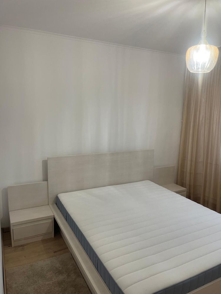 Apartament 4 camere de închiriat Apărătorii Patriei - Poză 2