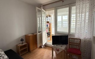 De vânzare 4 camere, spațios, 2 băi, 2 balcoane, lângă Mega Mall - Poză 8