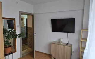 Apartament 2 camere+pivnita, decomandat, Strada Nicolae Iorga. - Poză 4