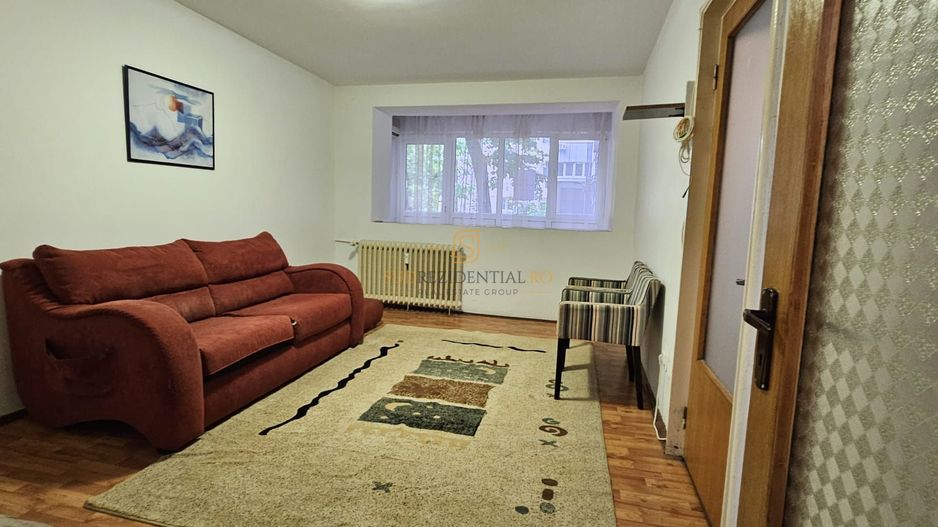 Apartament 2 camere, decomandat, vis a vis de parcul Tineretului - Poză 1