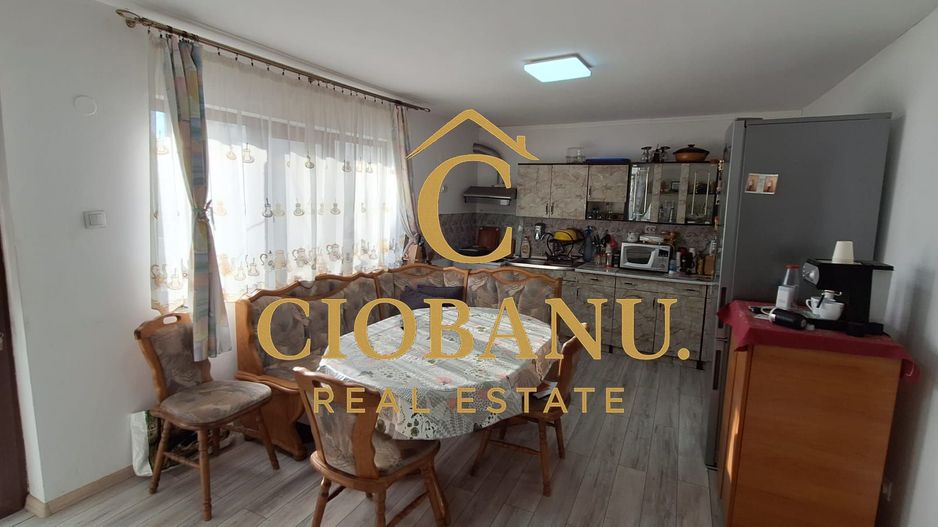 Casa de vanzare zona Campia Islaz - Poză 3