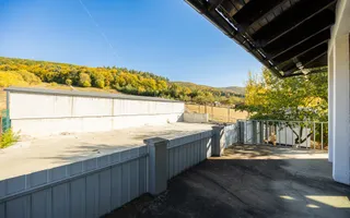 Casă 4 camere, garaj, foișor, grajd, 6000mp teren lângă padure - Poză 36