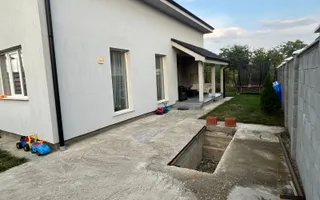 Casa cu 4 camere in Tokai - Poză 14