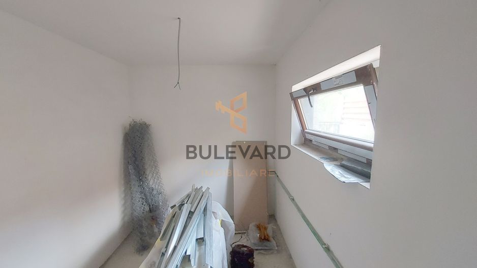 Casa de tip duplex , CF+ teren de 400 mp! - Poză 18