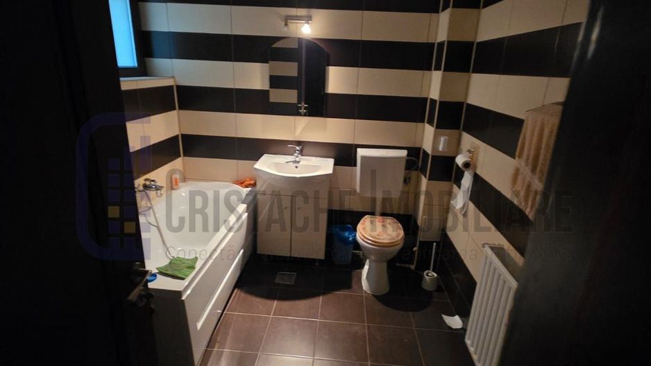 Spatiu birou/ Apartament 5 camere nemobilat | 180 mp | Parter - Poză 3