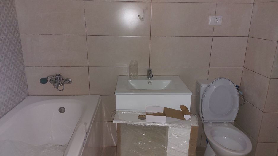 2 camere aproape metrou Berceni, preț promo, complex deosebit - Poză 9