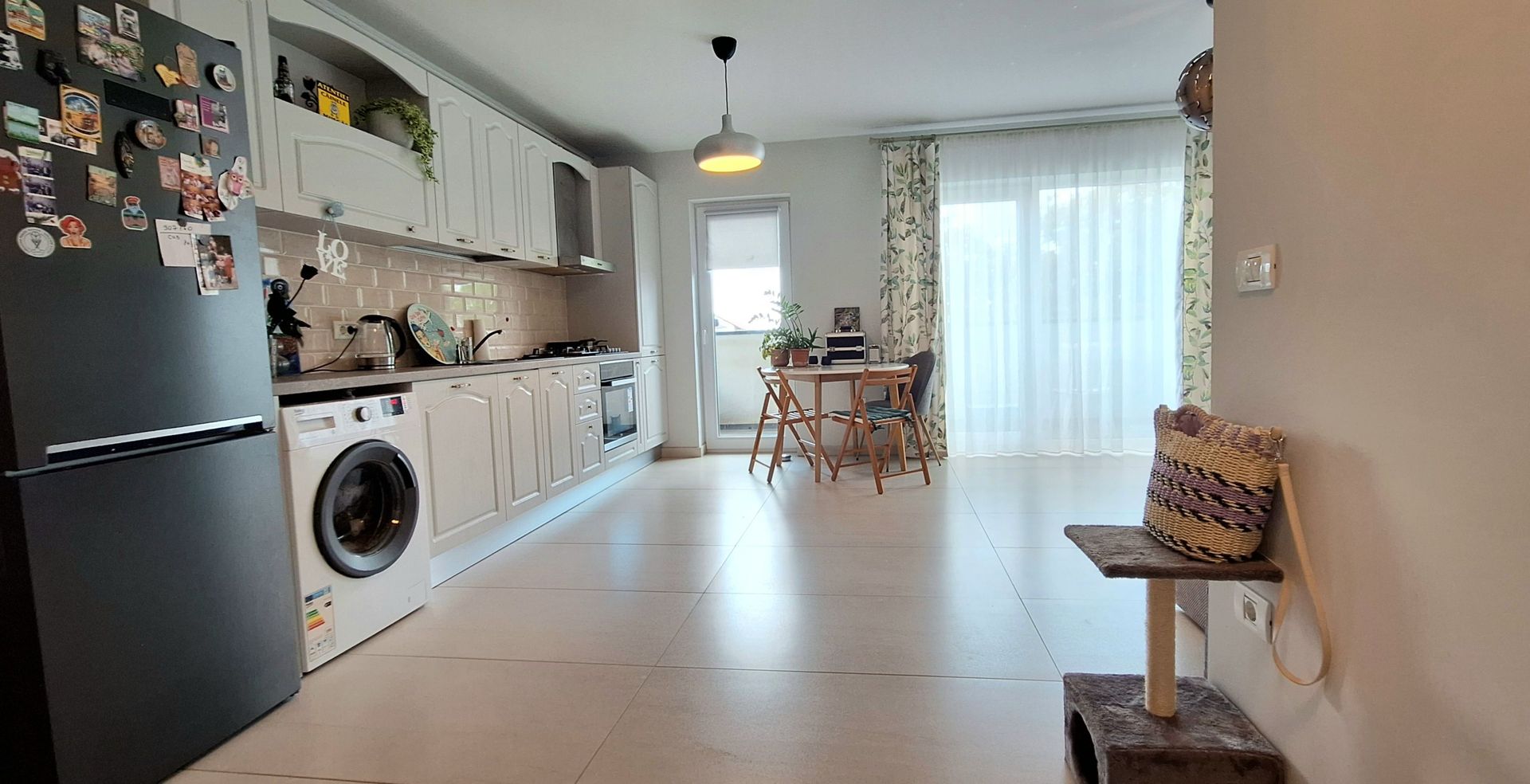 Apartament cu 2 camere si  2 locuri de parcare - Poză 9