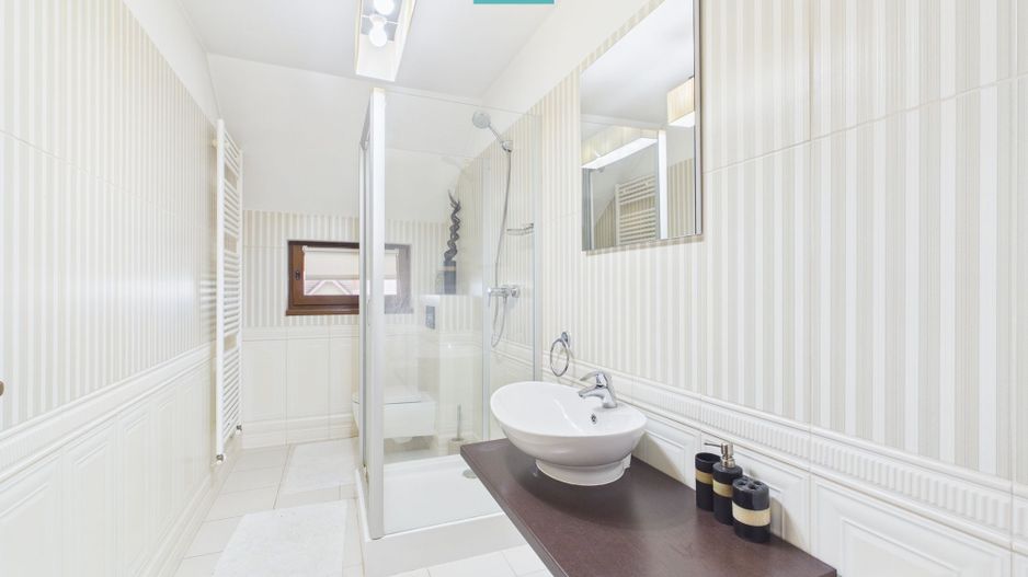 Vila moderna 5 camere Mosnita Noua - Poză 31