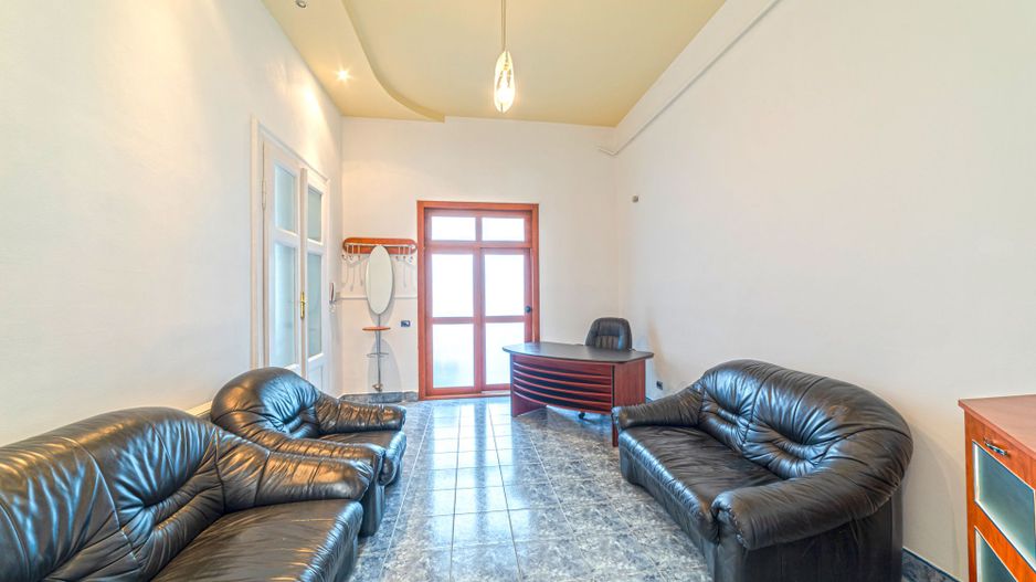 VÂNDUT! Apartament,  str. Eminescu, Arad. - Poză 2