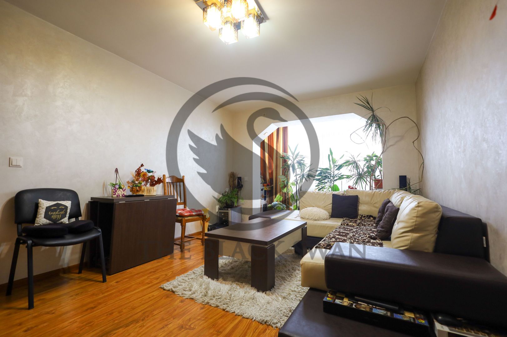 Apartament cu 3 camere de vanzare | Vest, Ploiesti | Comision 0% - Poză 1