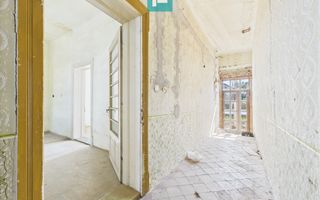 Clădire cu 5 camere cu teren și hală în Cenad - Poză 13