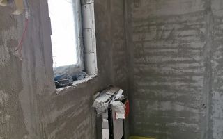 Casă la gri de vânzare în Popricani, Iași, teren 500 mp - Poză 2