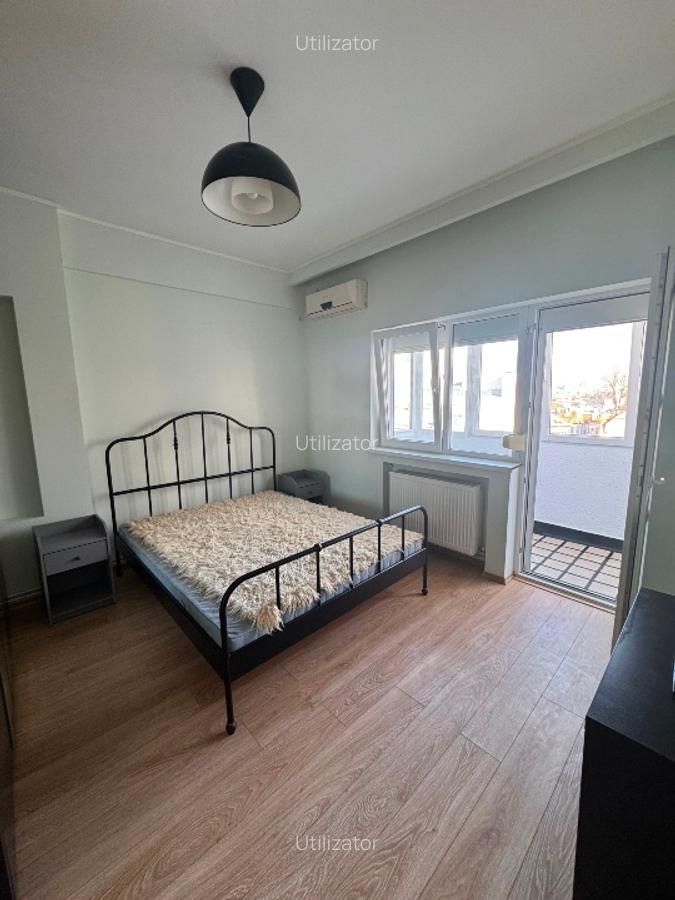 Apartament spatios Piata Romana - Poză 2