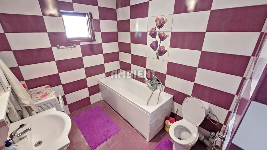 DE ÎNCHIRIAT - apartament cu 2 camere, la VILĂ, zona CASTANILOR; - Poză 4