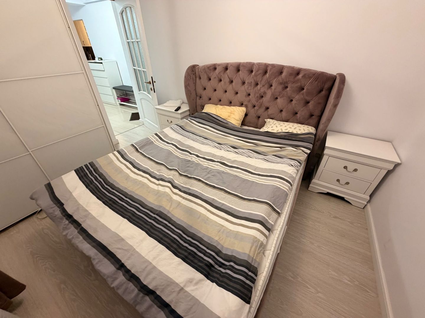 Apartament 2 camere de închiriat | Metrou Păcii | Loc de parcare la liber - Poză 11