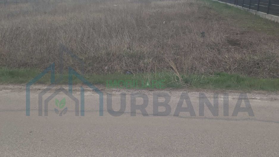 Teren intravilan de 2000 mp cu utilități în Vorovești, strada Pieptănari - Poză 1
