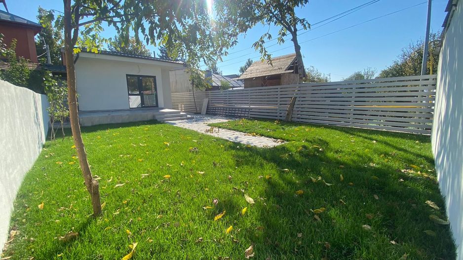 Casa noua în Giulesti de închiriat - curte 220mp - Poză 2