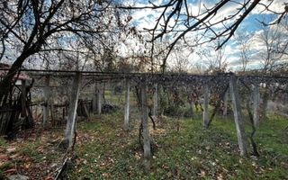 Casă + teren generos de vânzare în Strâmba Jiu - Poză 10