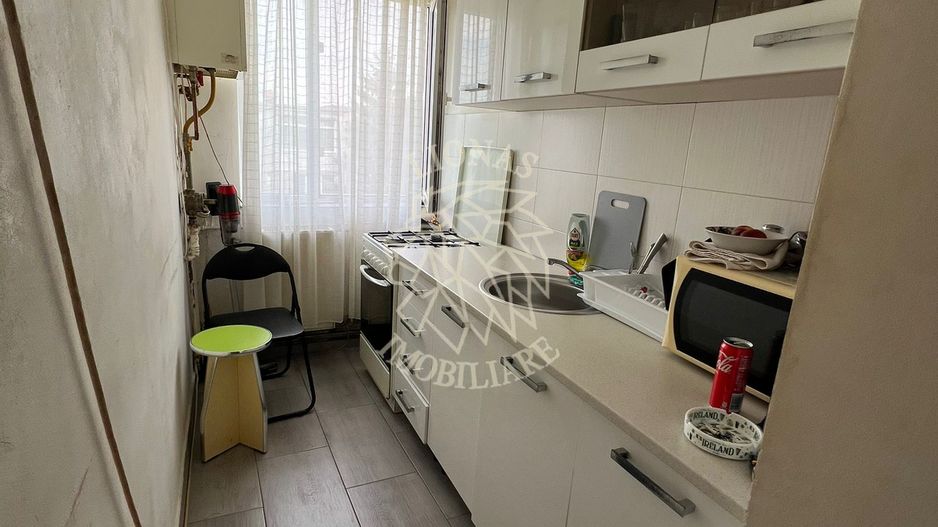 Apartament 2 camere-balcon-Zona Decebal, Apolo - Poză 4