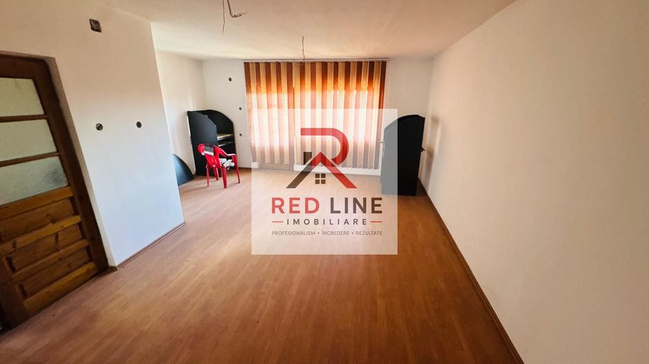 Vilă impunătoare, construcție solidă D+P+E+M, 430 mp – pretabilă pensiune - Poză 11