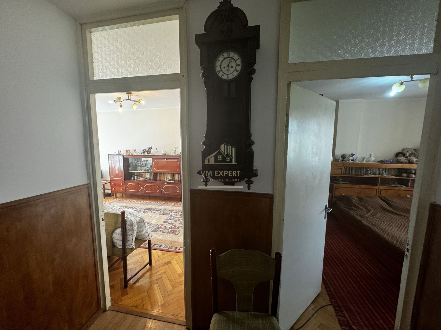 APARTAMENT 2 CAMERE, CAMPULUNG, ETAJ 3, GRUI - Poză 35