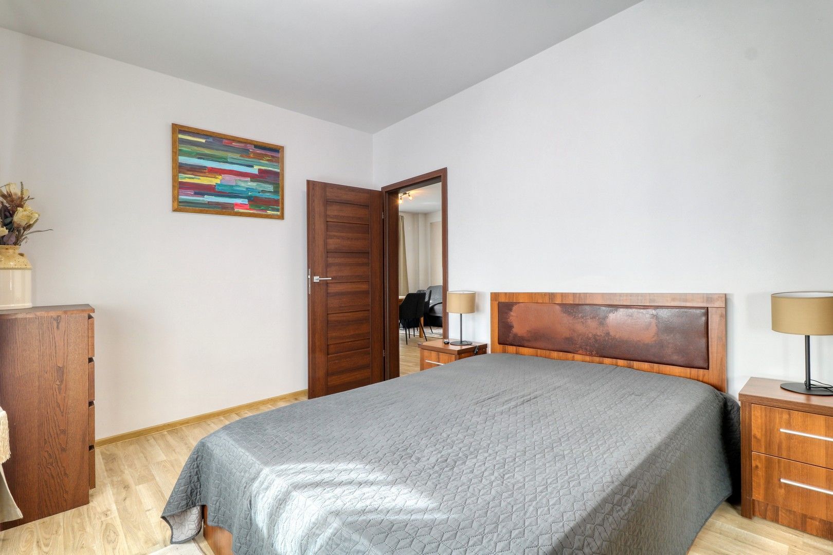 Apartament 3  camere si curte mare - Bucurestii Noi - comision 0 - Poză 8