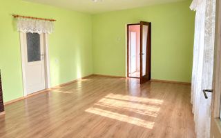 Casă de vânzare în URIU - 1400 mp teren . - Poză 8