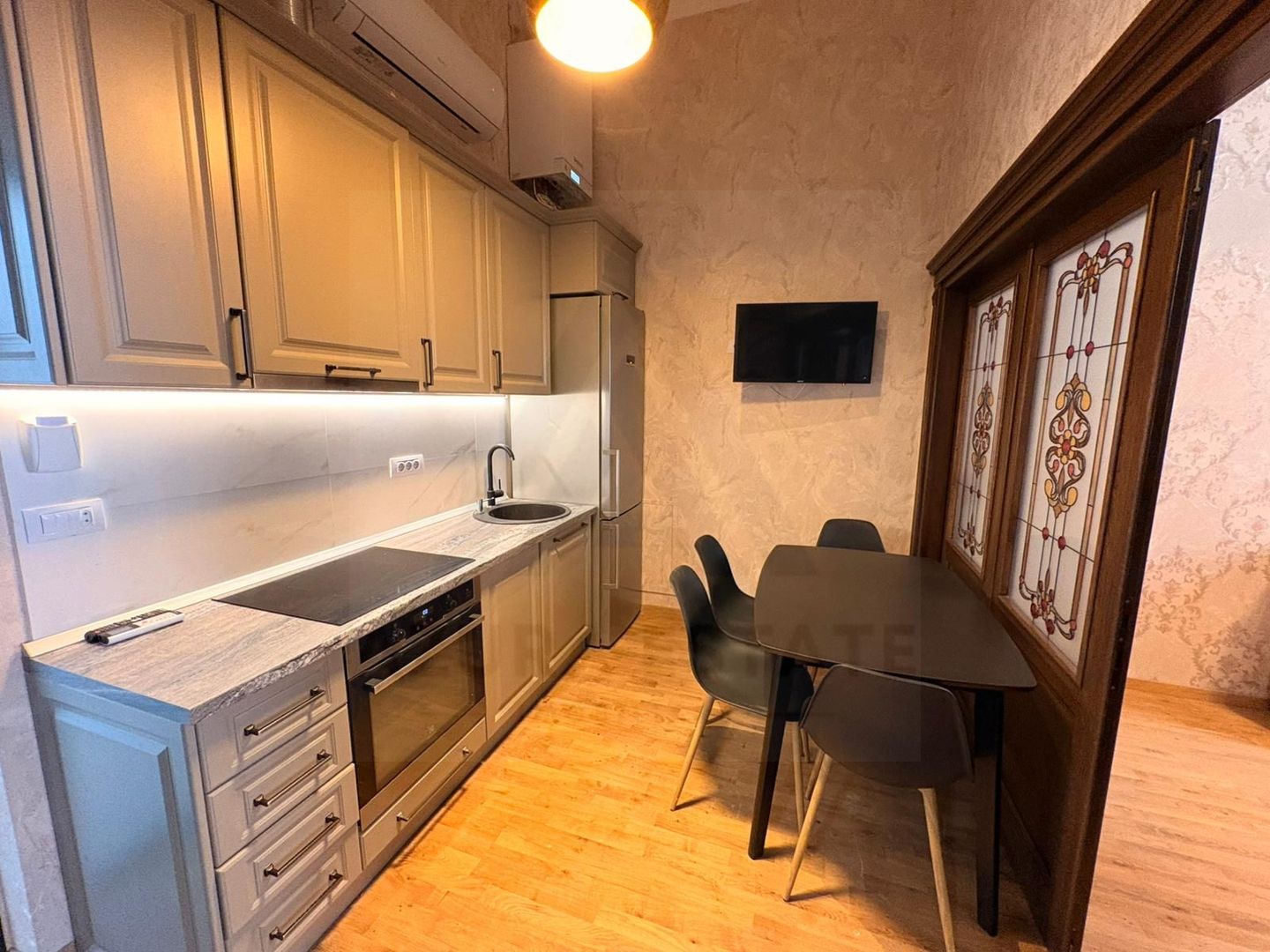Apartament premium 2 camere 55 mp + pivniță renovat 2025 zona Centrala - Poză 5