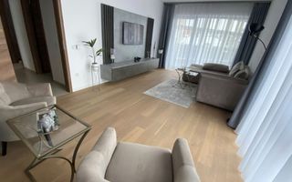 Apartament lux 2 camere, zona centrala - Poză 3