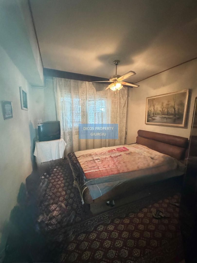 Apartament 4 Camere – Lângă Liceul Maiorescu, Giurgiu - Poză 4