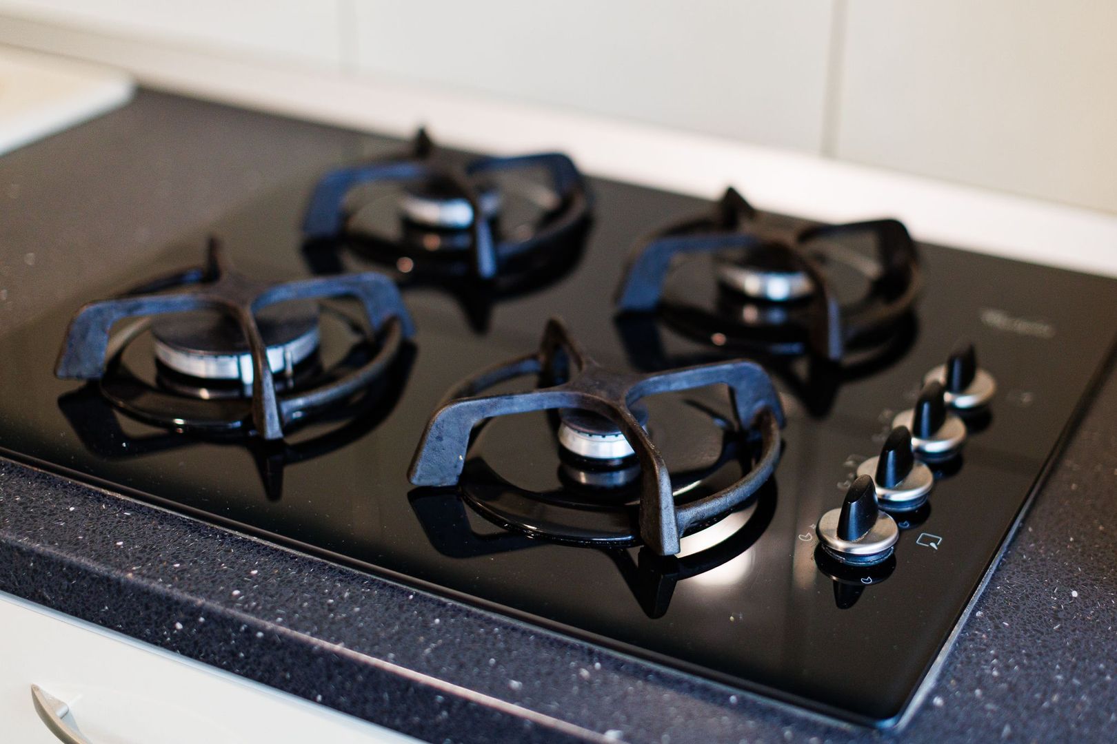 Casă primitoare și cochetă în Dumbrăvița – langa pădure și lac | Com 0 - Poză 31