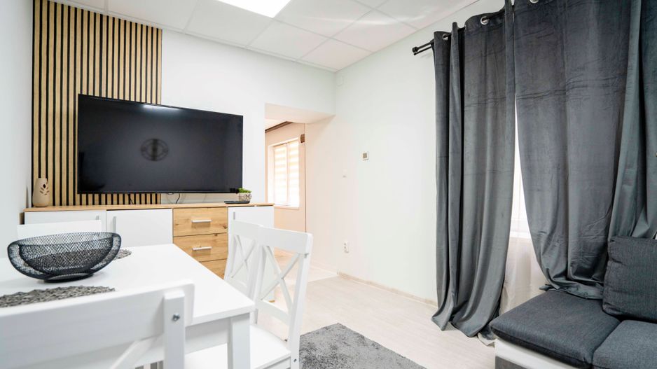 Apartament modern 2 camere ULTRACENTRAL - Poză 4