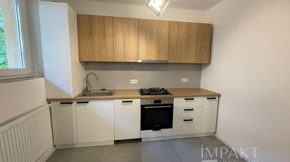 De Vanzare: Apartament cu 2 camere, Semicentral! - Poză 5