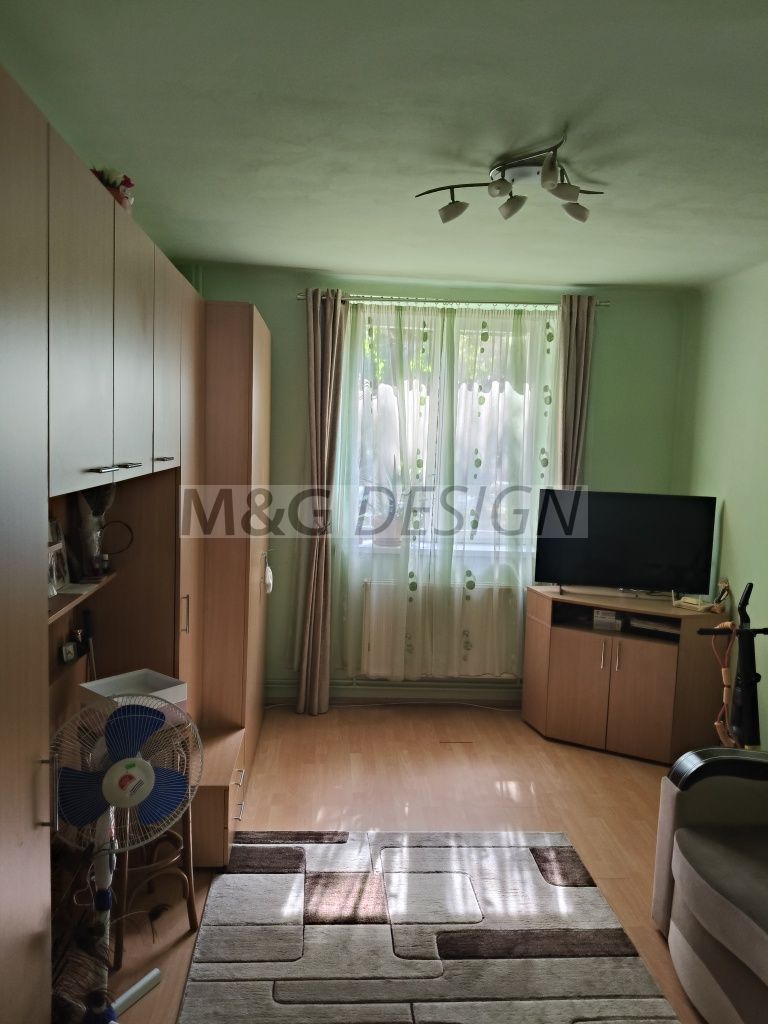 Apartament 2 camere Sagului la parter cu centrala - Poză 3