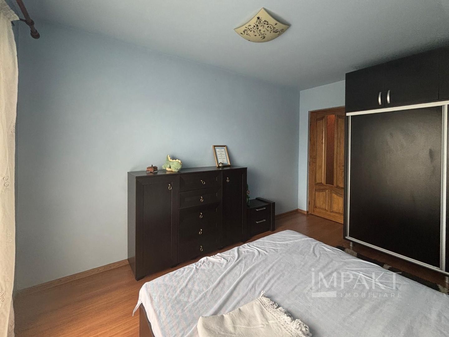 Vilă spațioasă cu garaj, curte de 600 mp  Sânnicoara - Poză 15