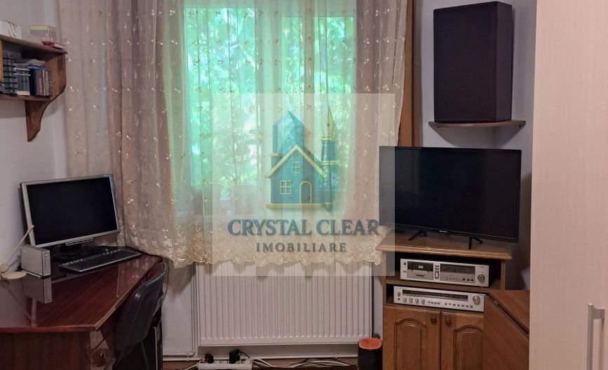 Apartament 3 camere - cartierul Dâmbu Pietros - Poză 6