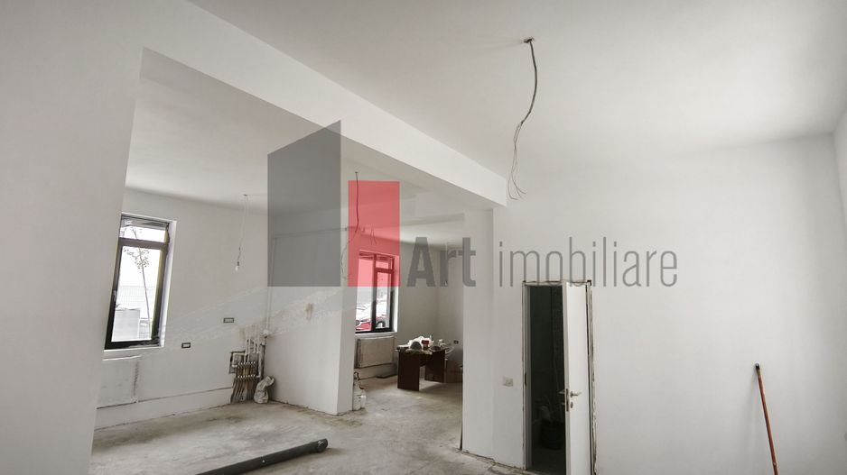 Spațiu ușor acomodabil pentru yoga, beauty salon, braserie sau showroom, 143mp - Poză 6