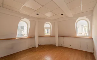 Spațiu de inchiriat, pretabil birou, sali de dans/yoga, studio, 130mp - Poză 11