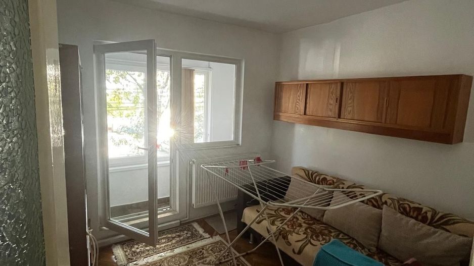 Apartament cu 4 camere, 80 mp utili la etajul 1 chiar in Calea Lipovei - Poză 1