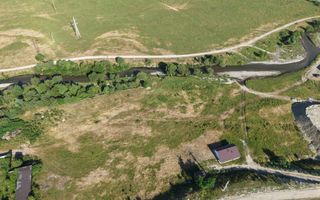 TEREN CU AMPLASAMENT RAR – DIRECT PE MALUL RÂULUI TURCU, ZĂRNEȘTI - Poză 1